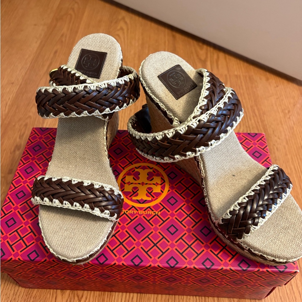 Tory Burch Brown Espadrille Shoes with Woven Detail